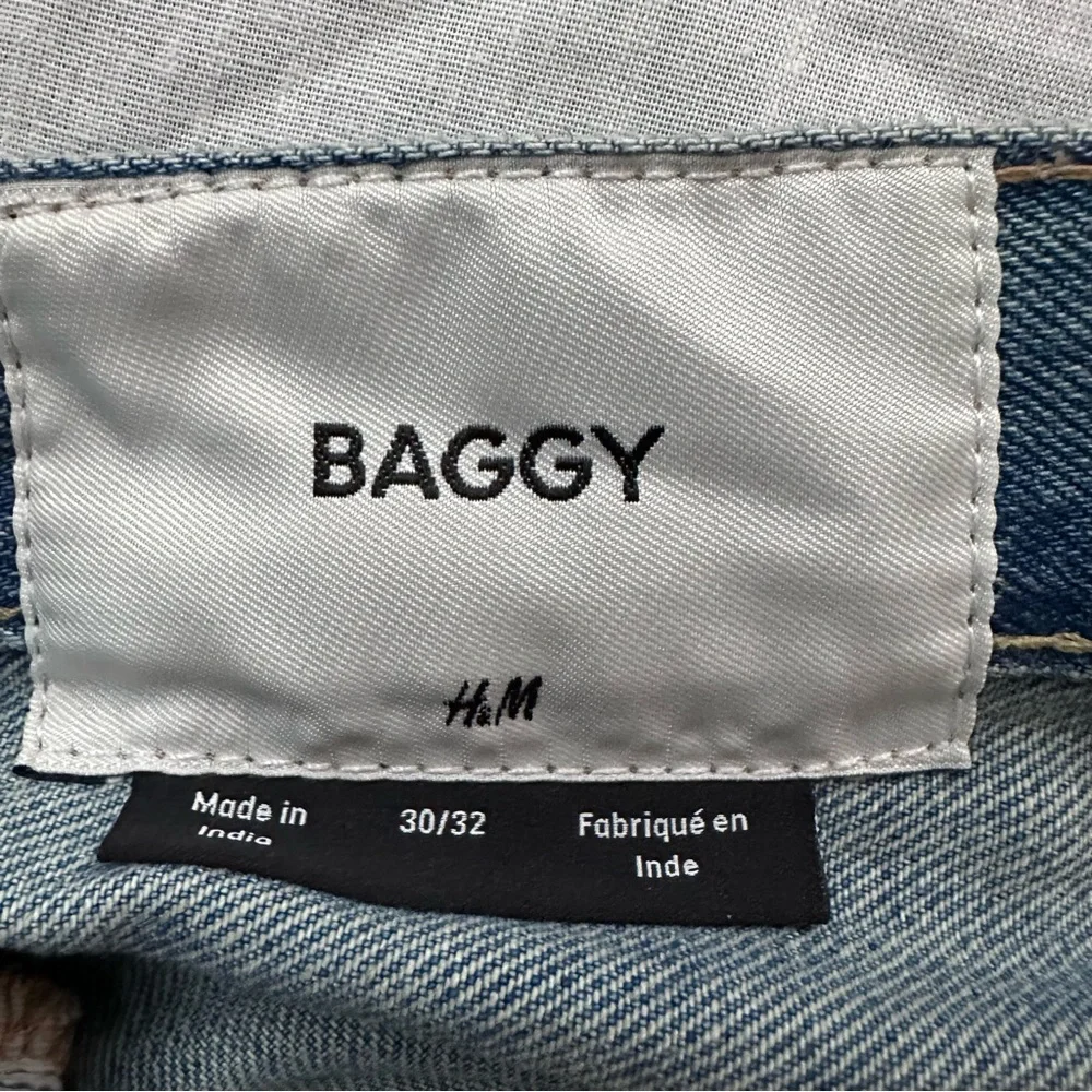 H&M baggy fit